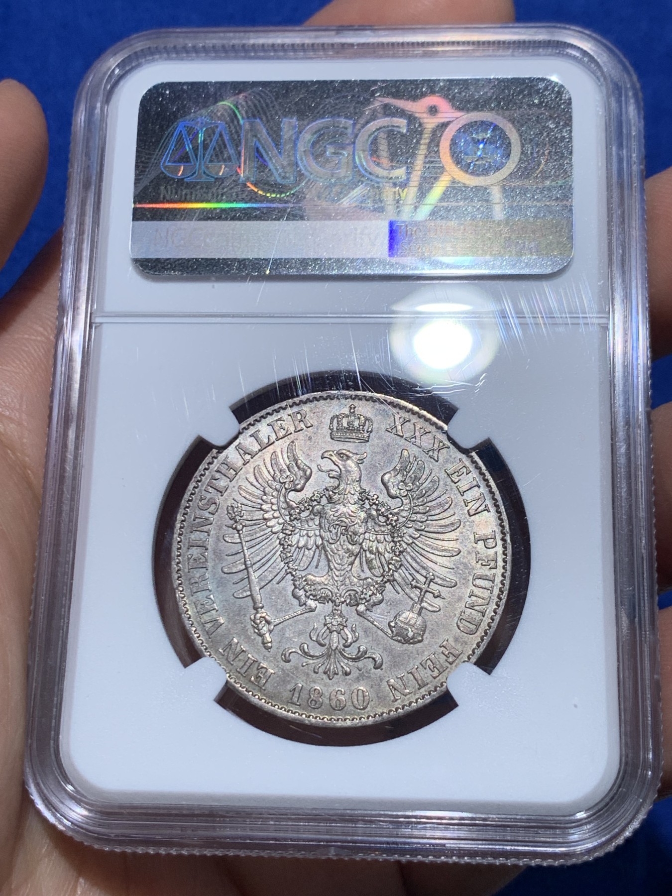 《竞宝斋》第252场-周日，周一2场连拍 (全场包邮) NGC MS62 德国 1860年 A厂 普鲁士威廉四世洋葱头 离冠鹰 1泰勒 银币