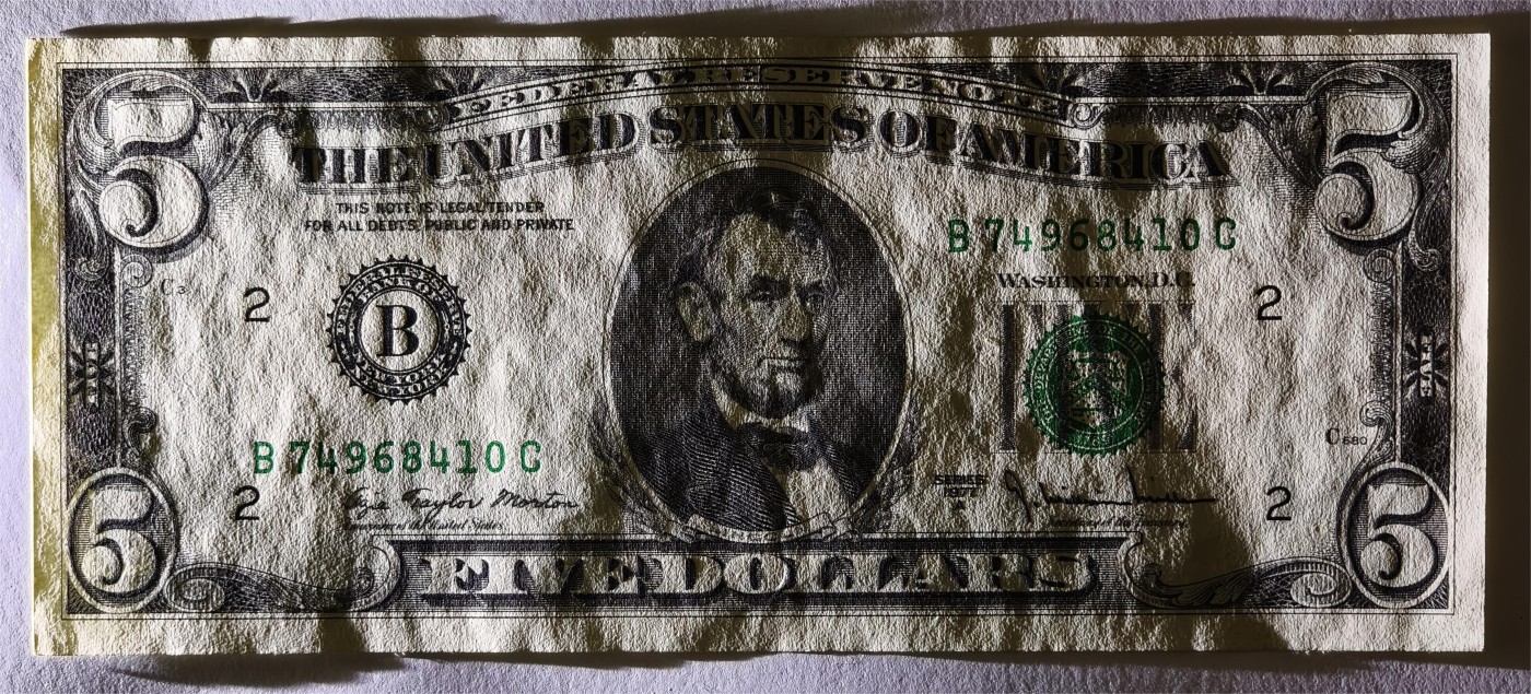 紫瑗钱币——第333期拍卖——纸币场 美国 1977年 B版 A序列 亚伯拉罕·林肯 5美元 小头版 UNC