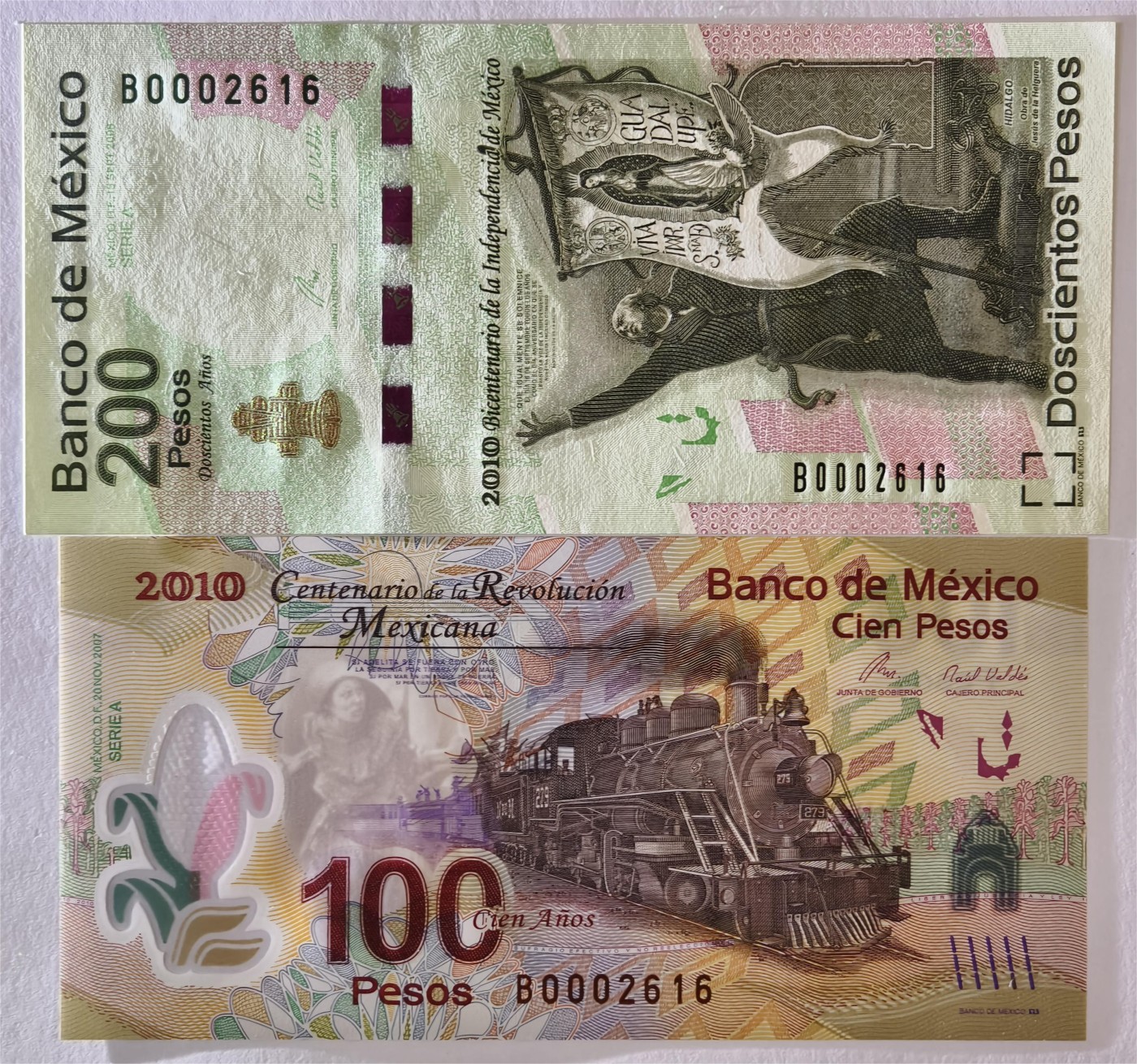 紫瑗钱币——第333期拍卖——纸币场 墨西哥 2010年 独立200周年 100 200比索 全同号 一对 UNC