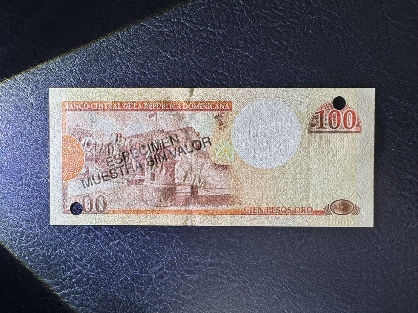 收藏联盟Quantum Auction 第333期拍卖  多米尼加2000年100比索样票 品相全新UNC AA冠