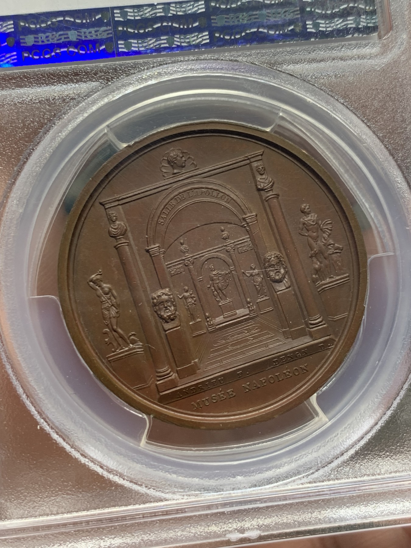 《竞宝斋》第252场-周日，周一2场连拍 (全场包邮) PCGS SP65 法国1804年拿破仑卢浮宫灵魂所在阿波罗厅原铸铜章   拿破仑对外扩张战争为卢浮宫积累了全欧最好艺术品馆藏  对拿破仑来说，每一幅天才作品都必须属于法国