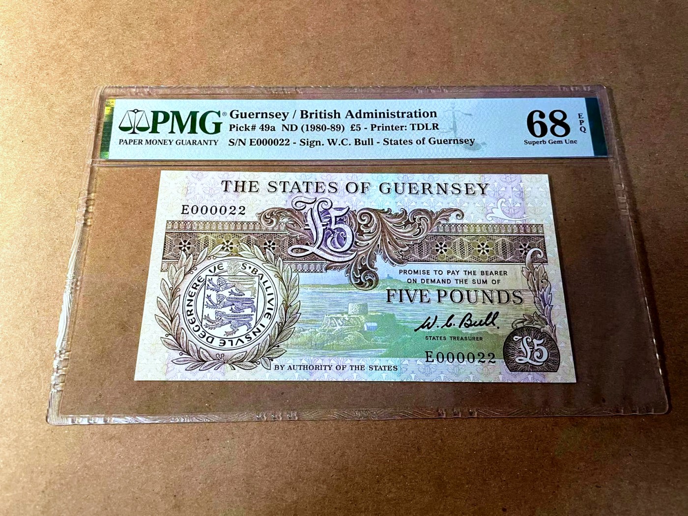 【Blue Auction】✨世界纸币精拍第450期——英伦三岛专场 【p49a 22小号】根西 1980-89年5镑  PMG68EPQ 超高分