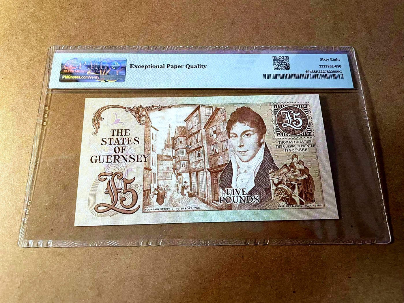 【Blue Auction】✨世界纸币精拍第450期——英伦三岛专场 【p49a 22小号】根西 1980-89年5镑  PMG68EPQ 超高分