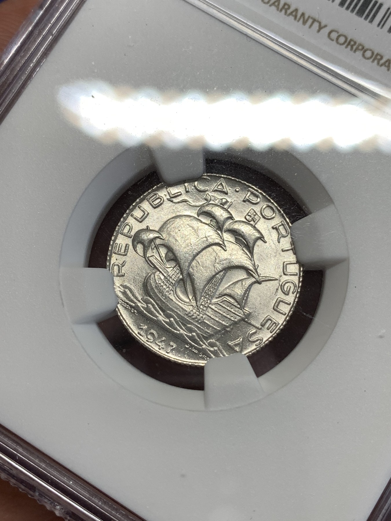 《竞宝斋》第252场-周日，周一2场连拍 (全场包邮) NGC MS65 葡萄牙1947年帆船2.5埃斯库多银币 少见年份