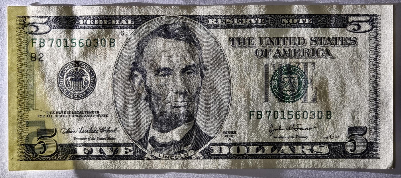 紫瑗钱币——第333期拍卖——纸币场 美国 2003年 B版 A序列 亚伯拉罕·林肯 5美元 大头版 UNC（轻微黄斑）