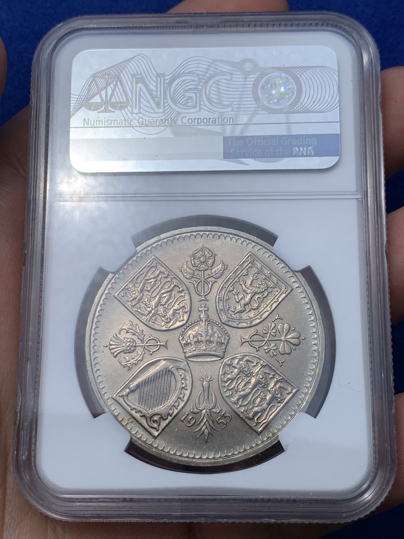 《竞宝斋》第252场-周日，周一2场连拍 (全场包邮) NGC MS64 英国1953年伊丽莎白二世纪念克朗币 登基纪念首枚女皇克朗纪念币