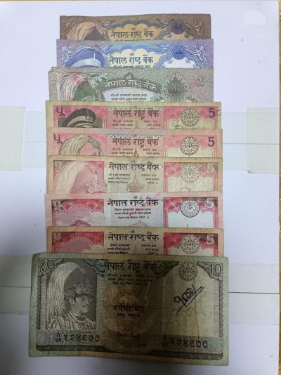 【20240328】非全新纸币第125场 - 尼泊尔9张纸币，有裂缝和字迹