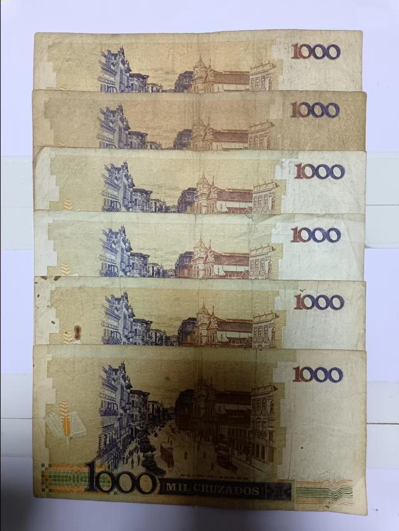 【20240328】非全新纸币第125场 巴西1000克鲁塞罗6张纸币，有裂缝和字迹