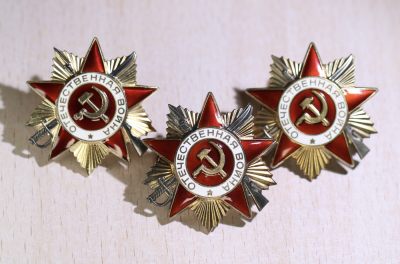 大猫徽章拍卖 第244期  - 苏联85一卫一组 全品