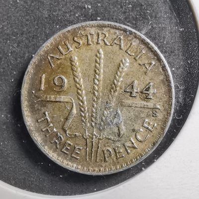 沼泽如烟--第302场 - 澳大利亚1944年3便士银币