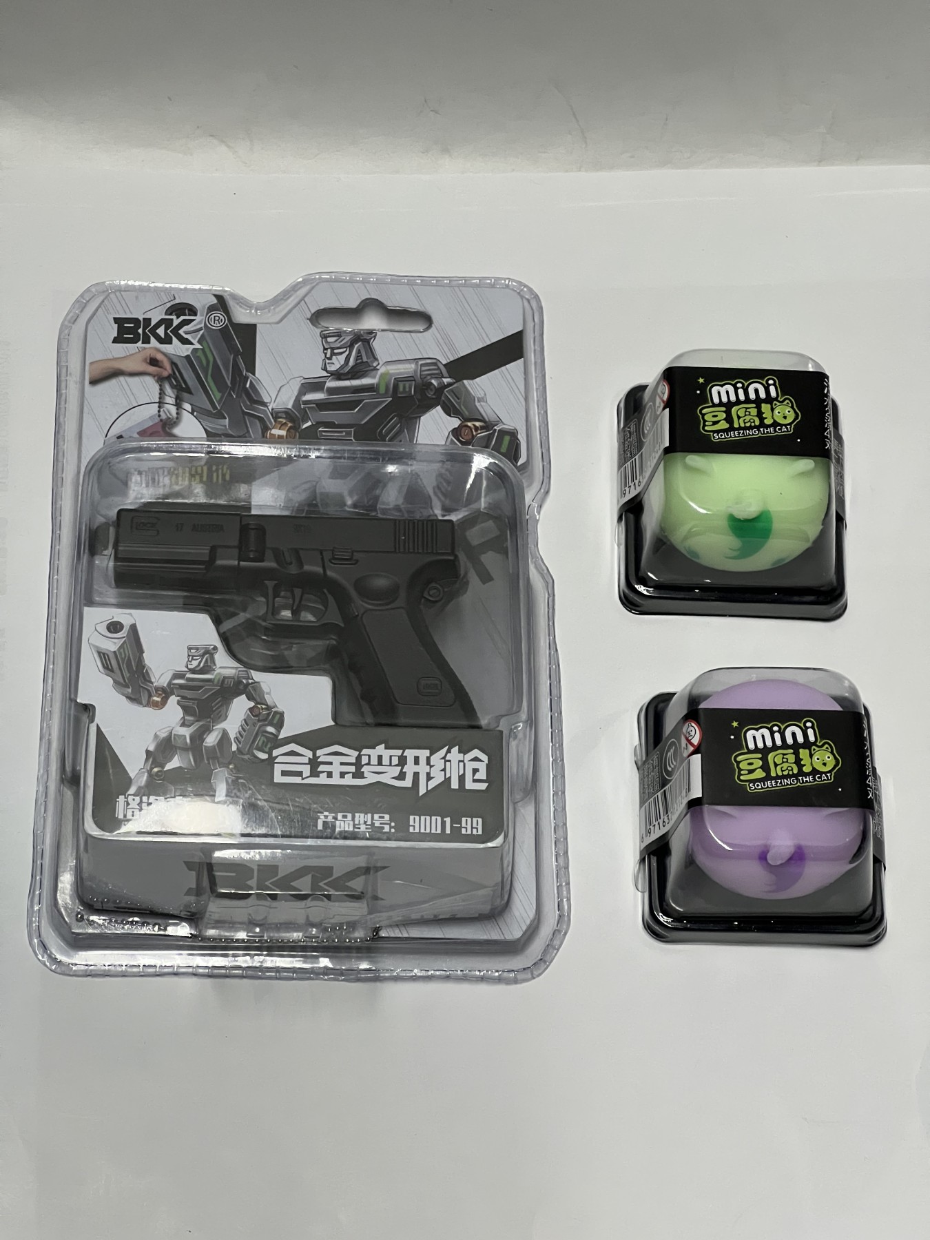 零元拍：可变形格洛克模型，全新无拆，拍中就送两只解压豆腐猫