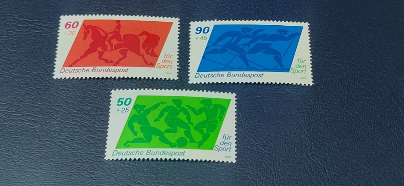 德国邮票专场，都是套票 德国邮票一套，1980年发行，体育运动  足球、马术、越野滑雪，品相如图