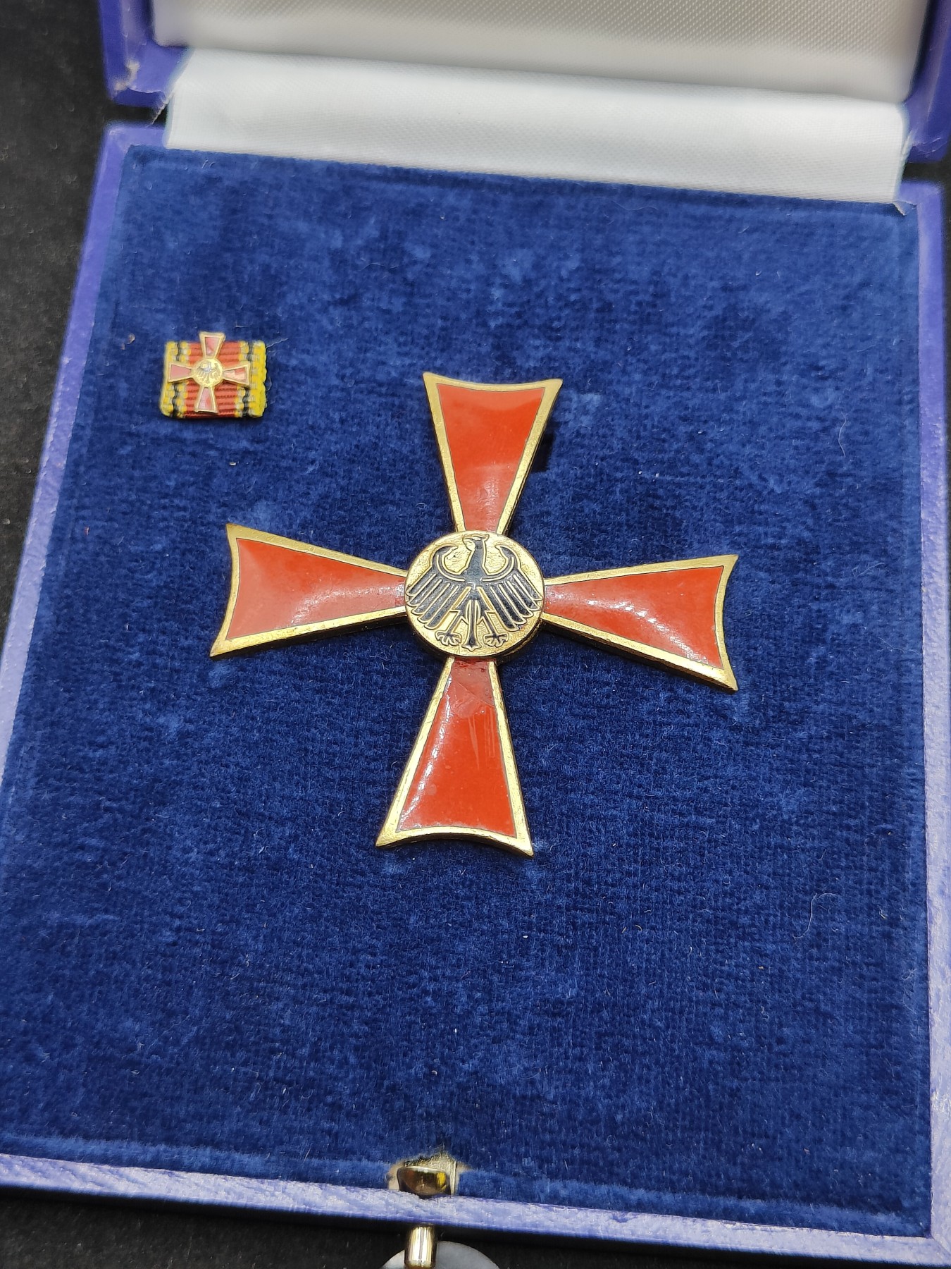 全场0元起拍 第143期 咸鱼国勋章拍卖专场 3月31日（周日）下午6：00开始 西德联邦十字勋章