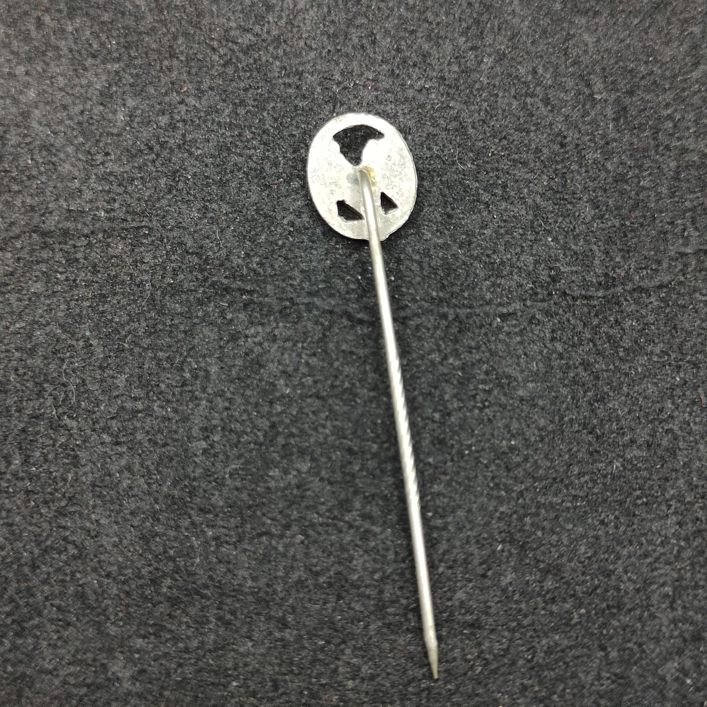 全场0元起拍 第143期 咸鱼国勋章拍卖专场 3月31日（周日）下午6：00开始 西德57版 马术荣誉奖章 mini章