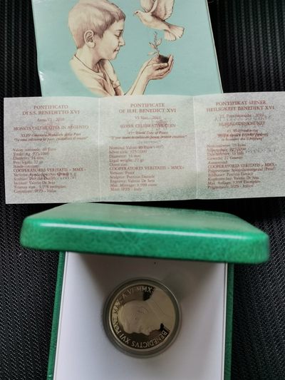 道一币馆币章第四十八场 - 原盒证 梵蒂冈2010年第43个世界和平日10欧元精制银币