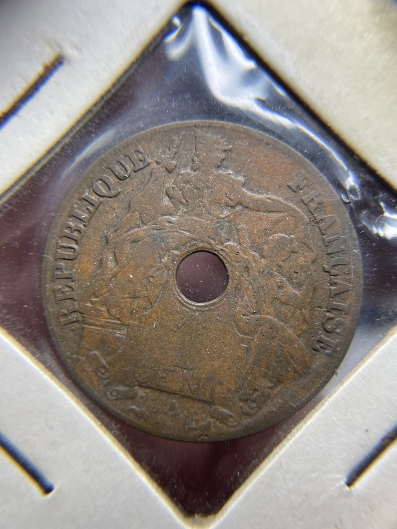 2024年集古藏今外币拍卖第三期-第4场—（总第24拍） 1922年法属中孔百分之一