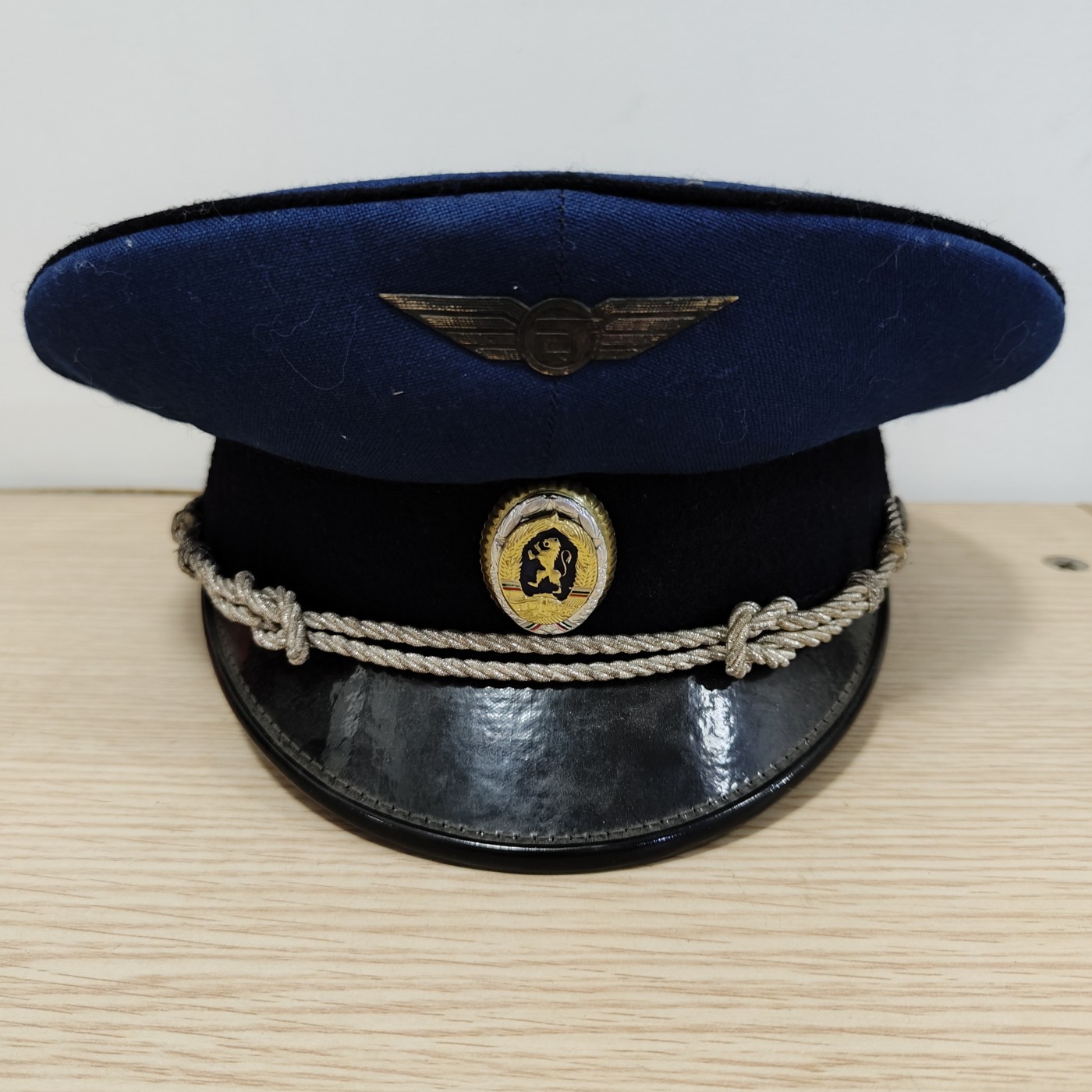 全场0元起拍 第143期 咸鱼国勋章拍卖专场 3月31日（周日）下午6：00开始 保加利亚邮政大檐帽 头围55