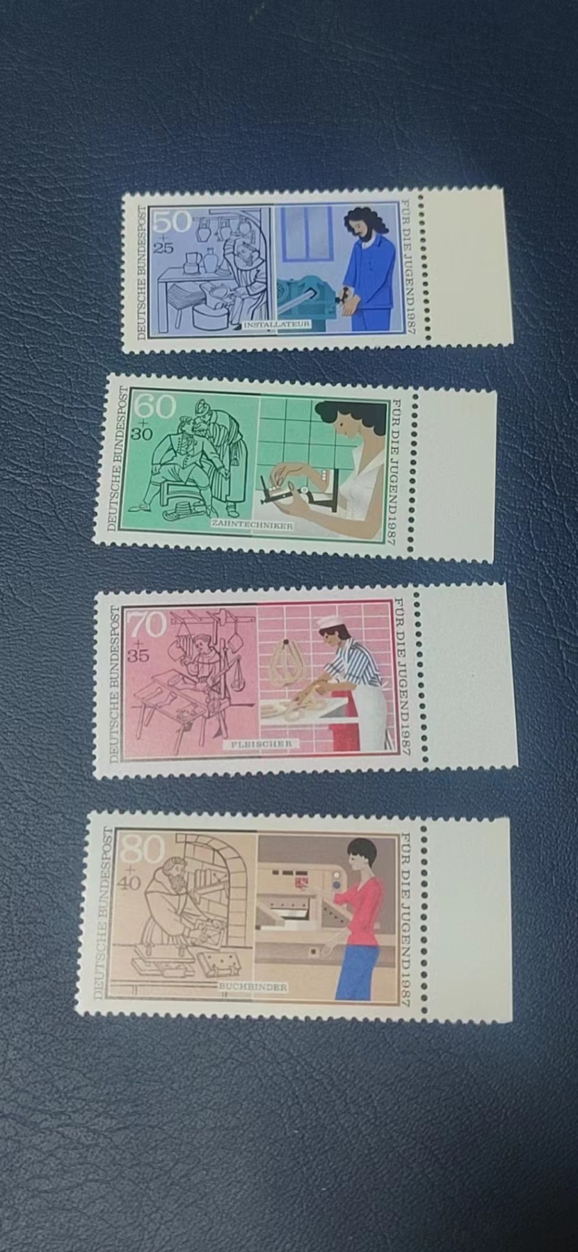 德国邮票专场，都是套票 德国邮票一套，1987年发行，德国  手工业职业者  牙医  铅工  屠夫  装订工，品相如图