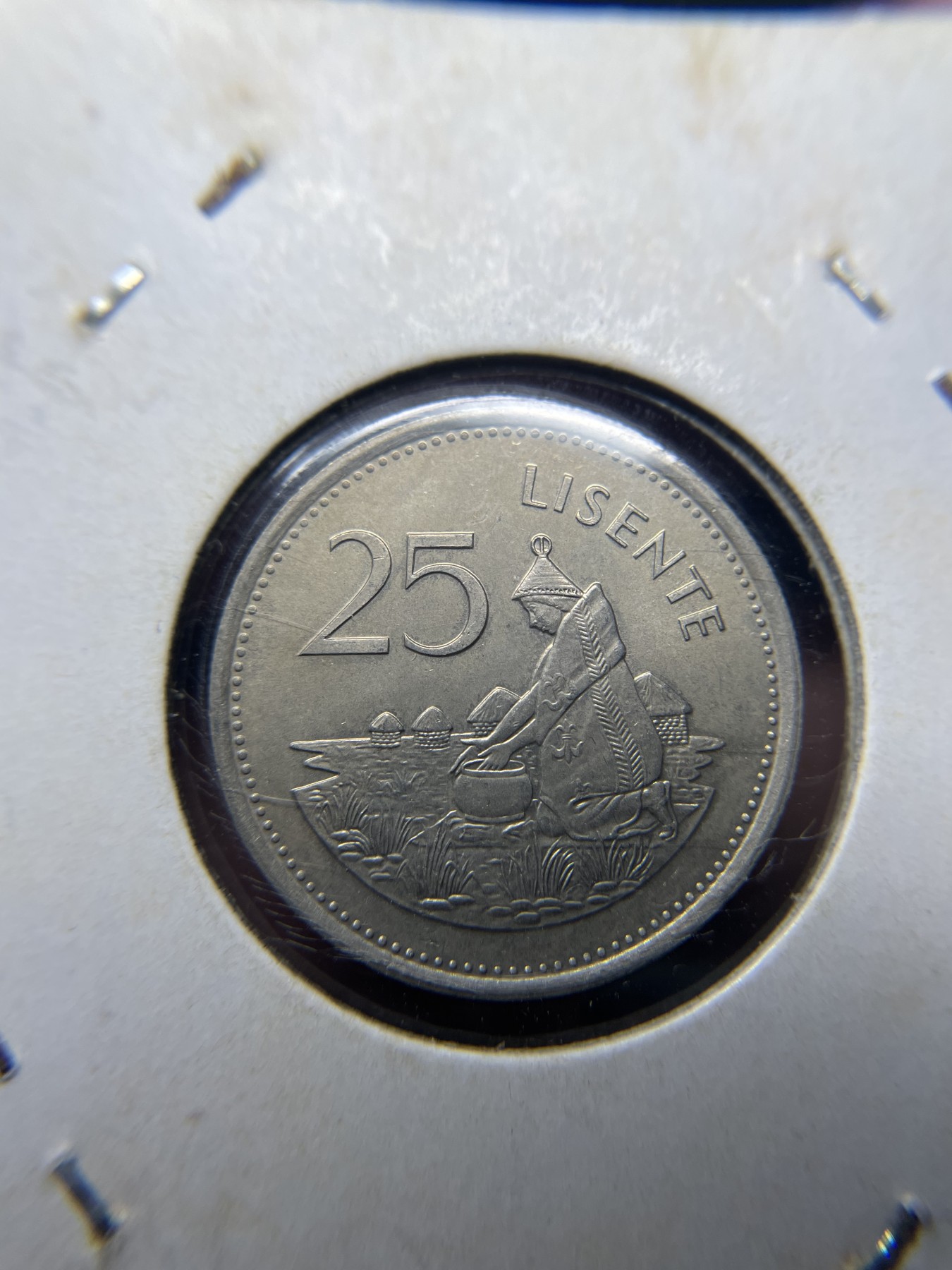 2024年集古藏今外币拍卖第三期-第3场—原光币、带光币专场（总第23拍） 1979年莱索托25黎森特