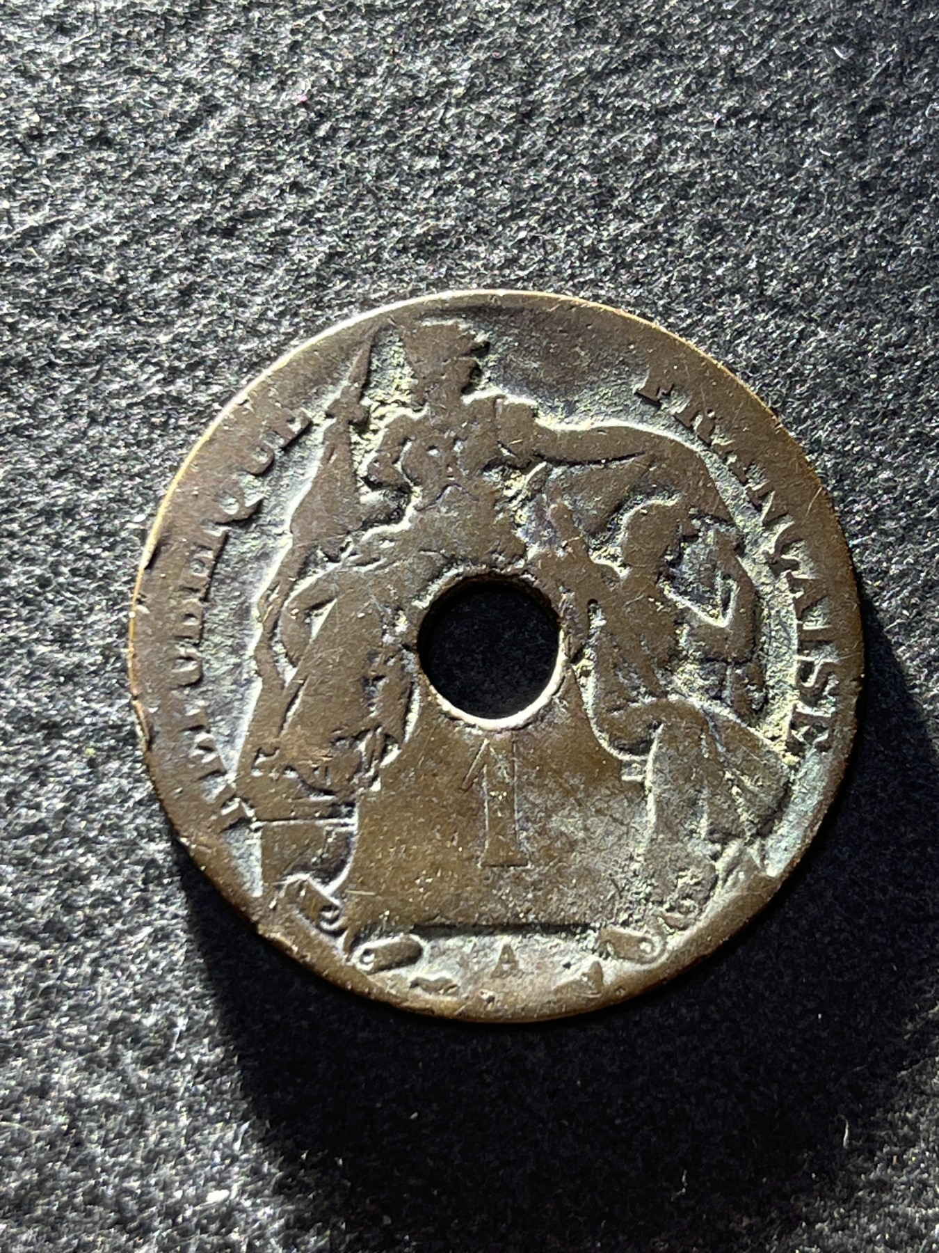 神仙姐姐散币好品专场第二十六期（无佣金满邮自动发出 法属印度支那 百分之一