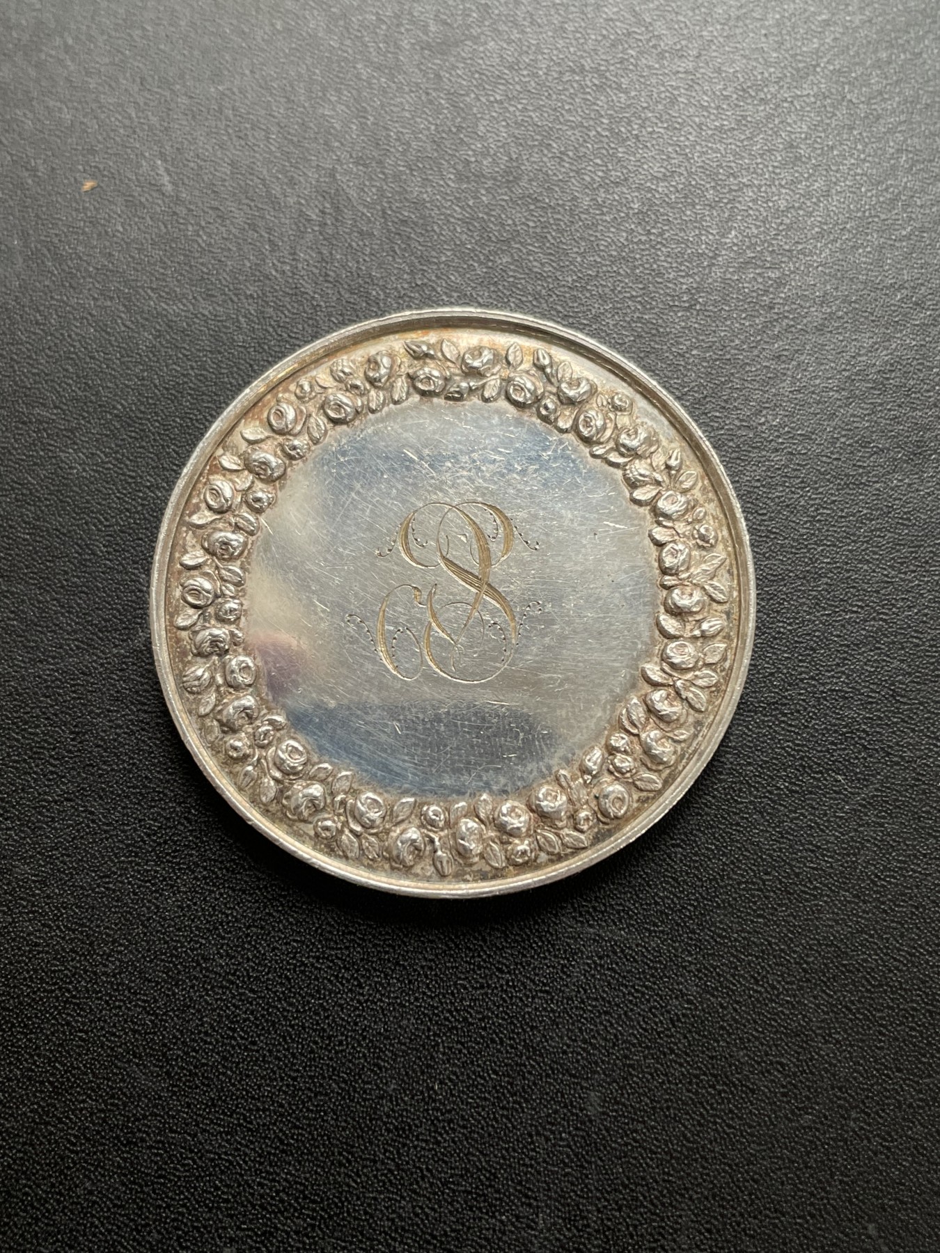 「木头集藏」章牌专场-第39期 1847年法国婚礼银章  直径：36 mm，22.5 g，边铭：手指 ARGENT（1845-1860年）