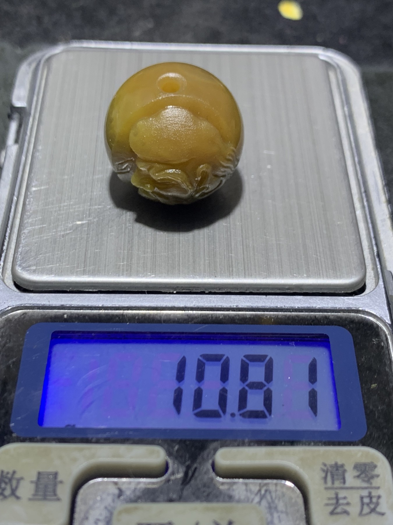 精美亚光高玉化战国红玛瑙手工雕刻达摩祖师2.0圆珠一个，