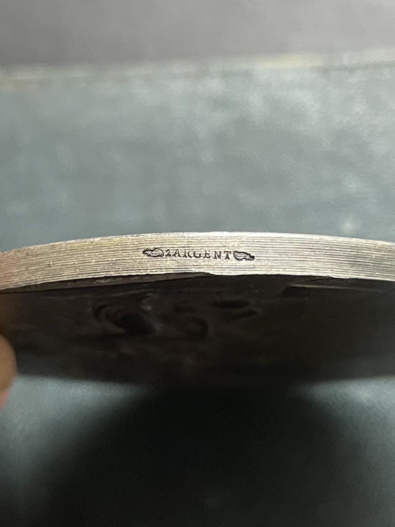 「木头集藏」章牌专场-第39期 R. Marcus～1921年法国航空俱乐部原盒银章  直径：54mm，73 g 边铭：丰饶角 1 ARGENT，少见银章，原盒正常使用。