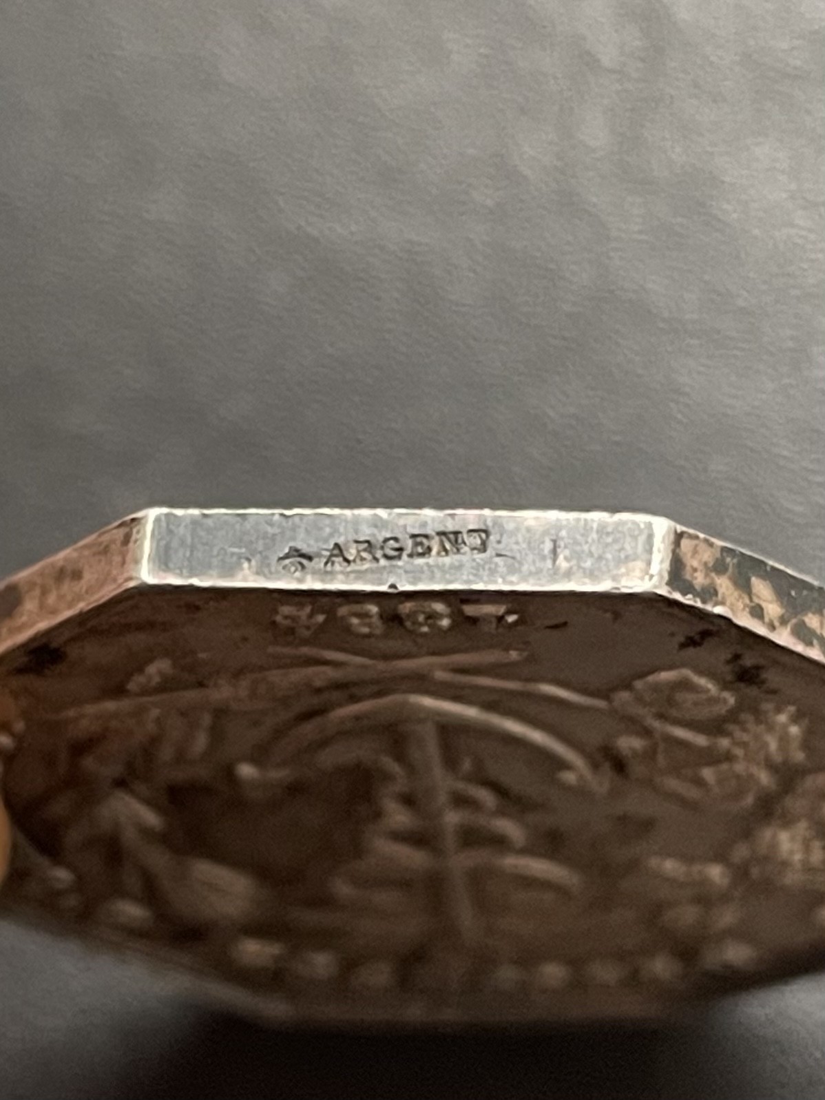 「木头集藏」章牌专场-第39期 法国奥尔良商行银章  直径：31 mm，14 g，边铭：蜜蜂 ARGENT （1860-1879年）