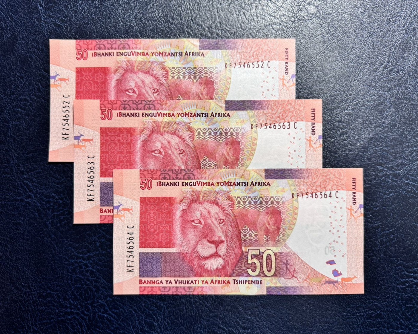 收藏联盟Quantum Auction 第334期拍卖  南非2015年版100兰特三张 品相全新UNC