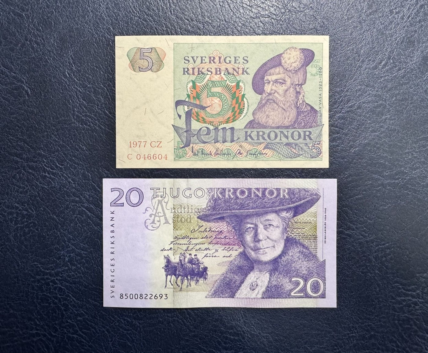 收藏联盟Quantum Auction 第334期拍卖  瑞典1977年5克朗和2008年20克朗 品相UNC和UNC- 
