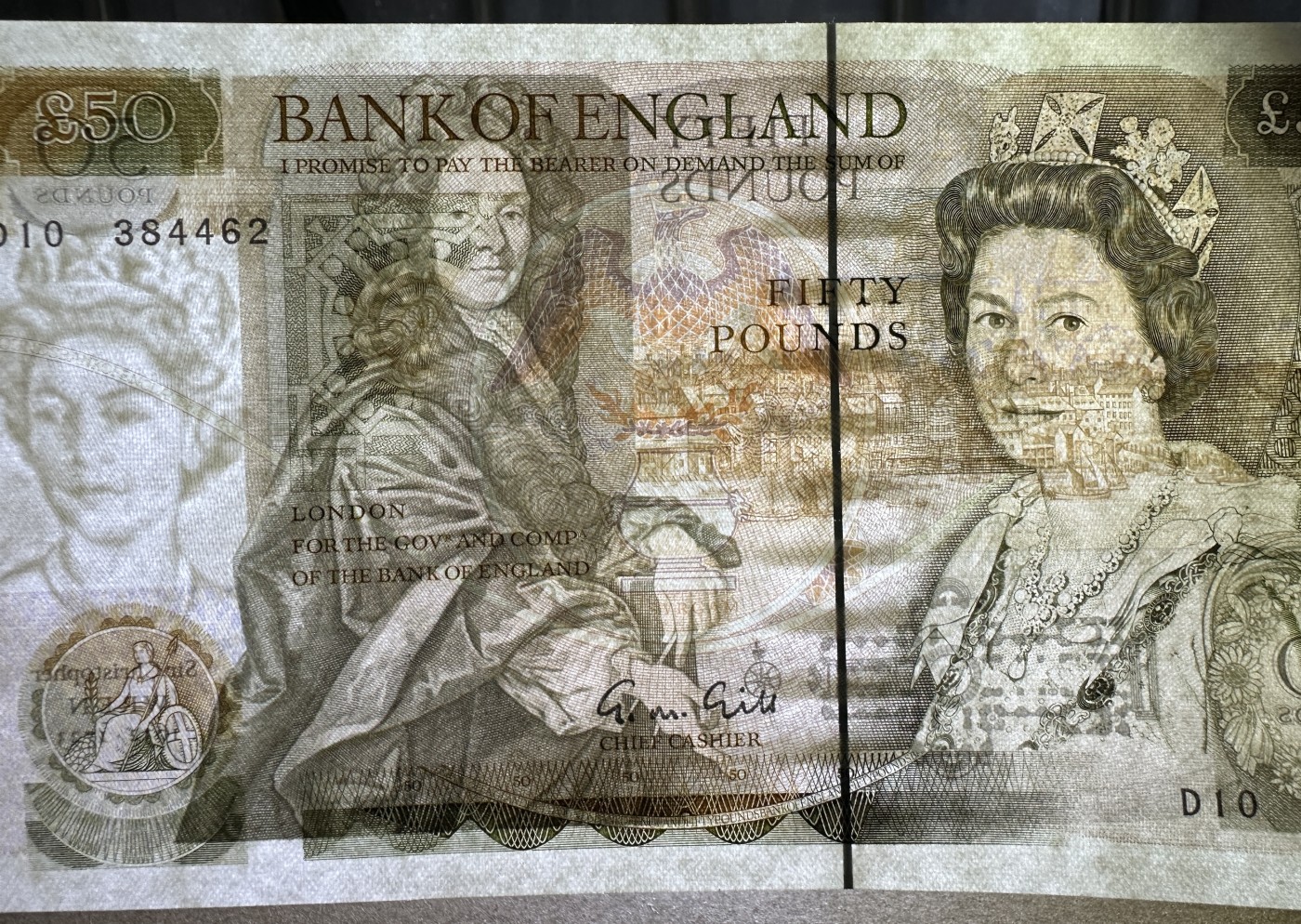 《张总收藏》143期-外币高货场 英格兰50镑 UNC- D序列女王 背面有一处露白 边缘局部荧光