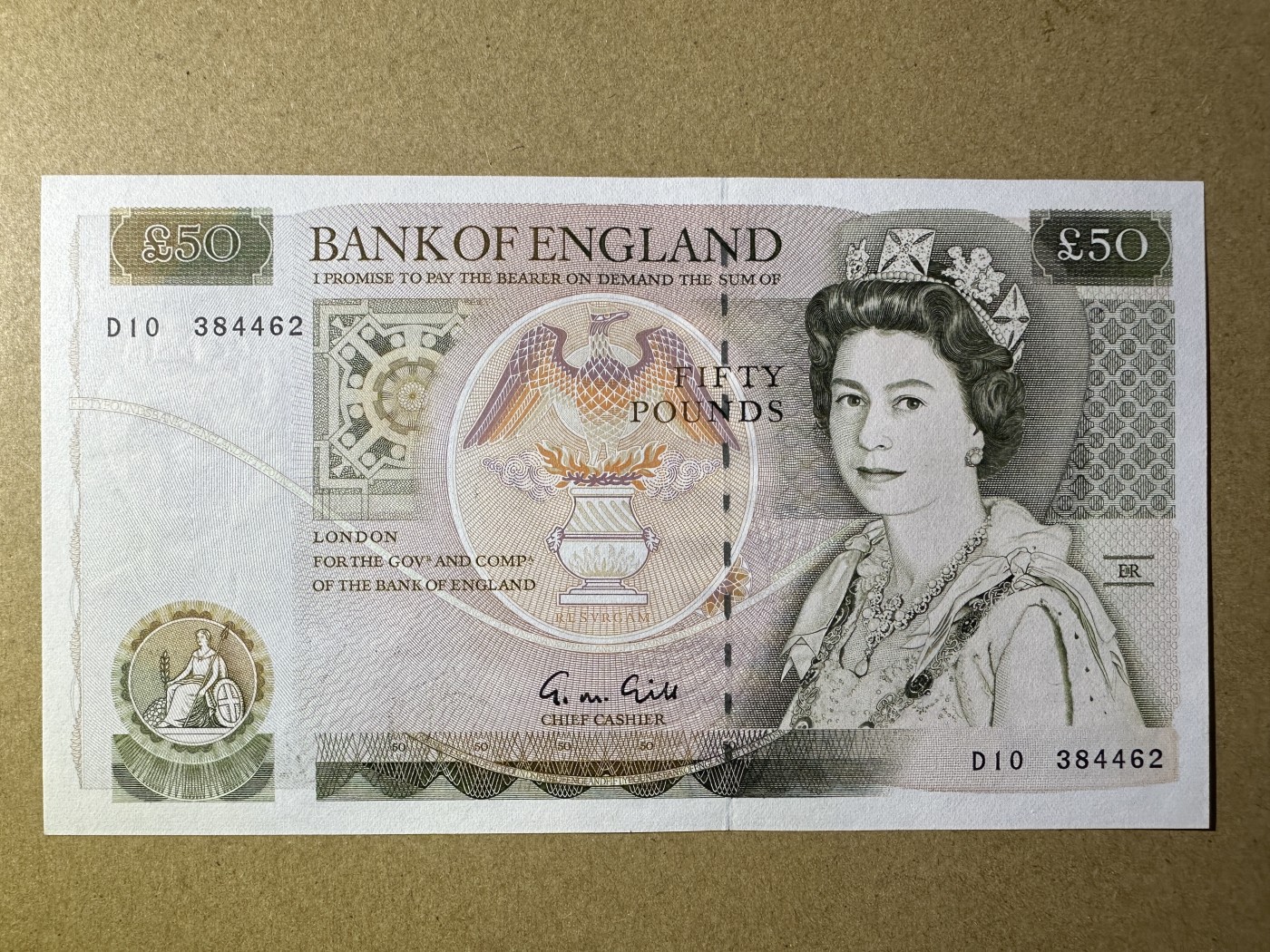 《张总收藏》143期-外币高货场 英格兰50镑 UNC- D序列女王 背面有一处露白 边缘局部荧光