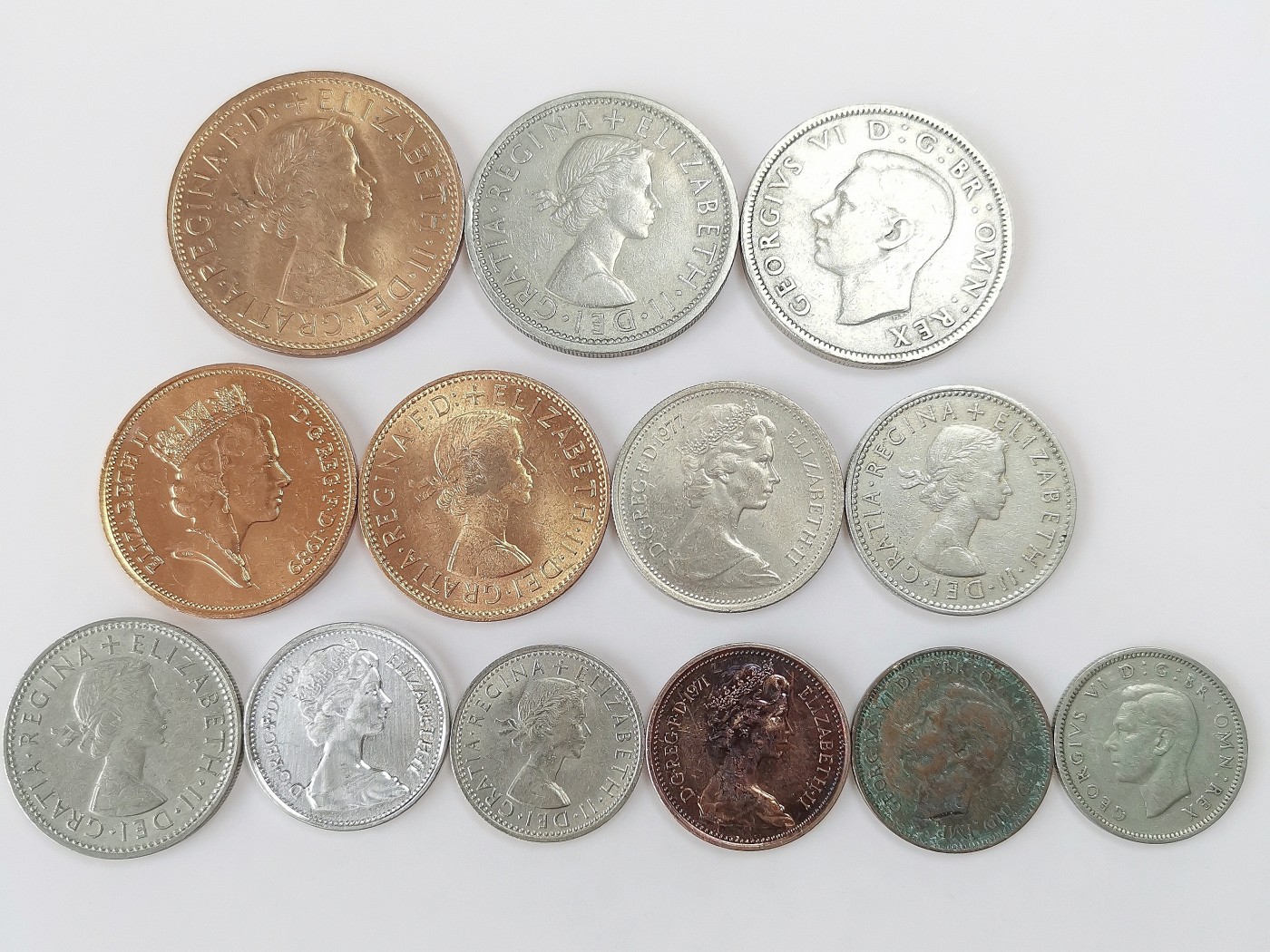 第一海外回流一元起拍收藏 散币专场 第75期 英国不同版本硬币13枚