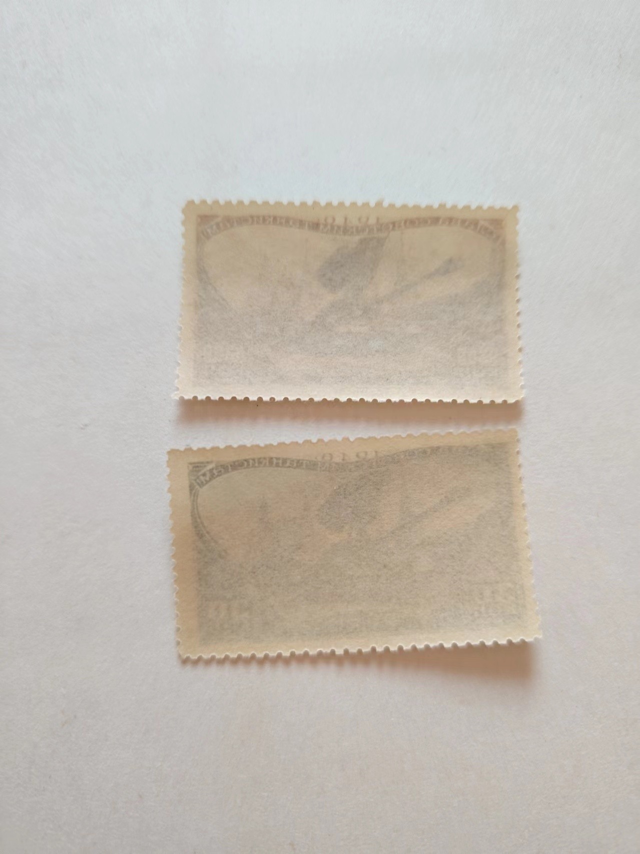 1946年苏联邮票坦克兵节2全影写版原胶未贴全品