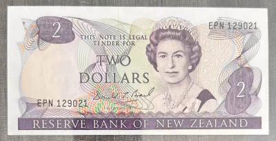 世界各国纸币专场（第三场） - 新西兰1989-92年伊丽莎白二世女王/蜂鸟2元 纸币