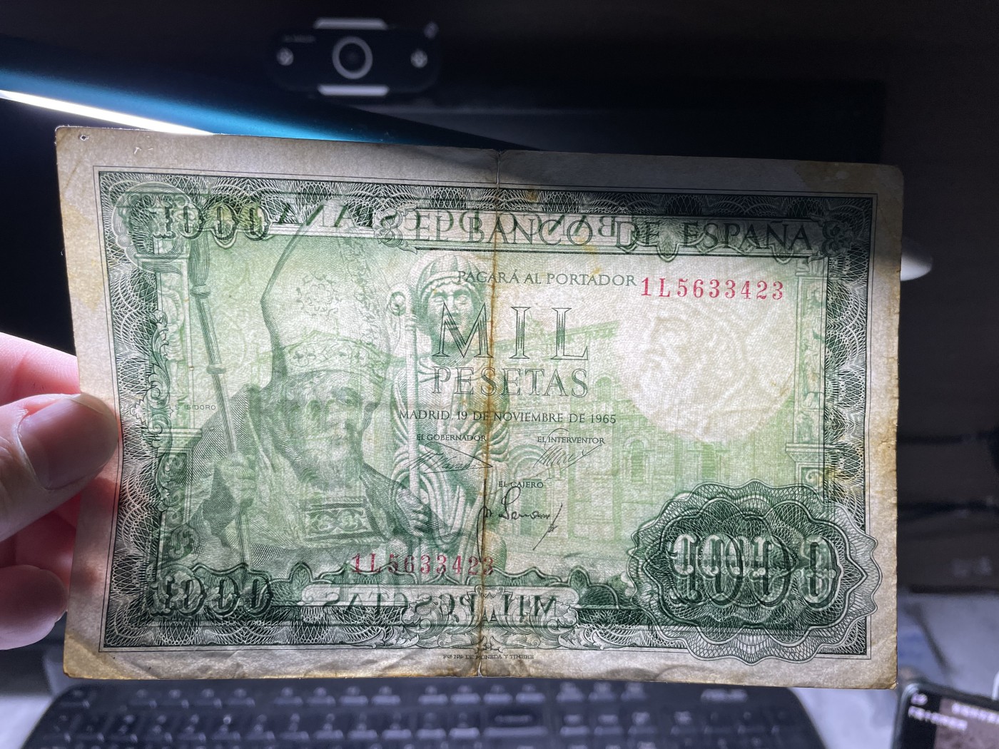 2024年集古藏今外币拍卖第三期-第7场—（总第27拍） 1965年意大利1000里拉，有胶贴