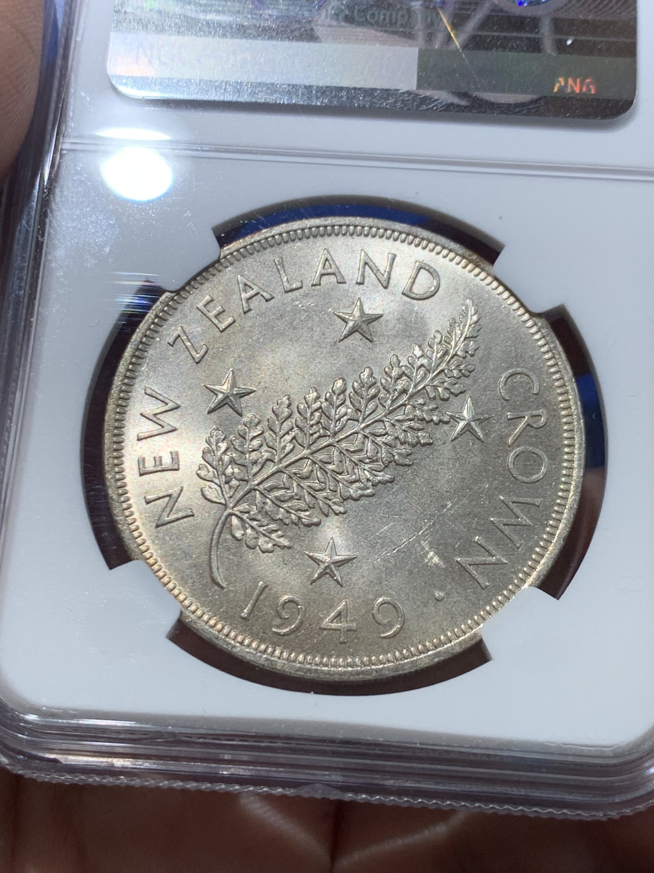 《竞宝斋》第253场-周日，周一，周二 3场连拍 (全场包邮) NGC MS63 新西兰1949年乔六皇家访问1克朗大银币