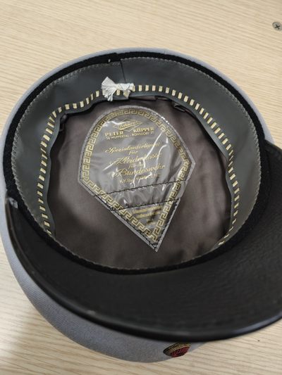 全场0元起拍 第144期 咸鱼国勋章拍卖专场 4月3日（周三）下午6：00开始 西德陆军尉官大檐帽 59CM