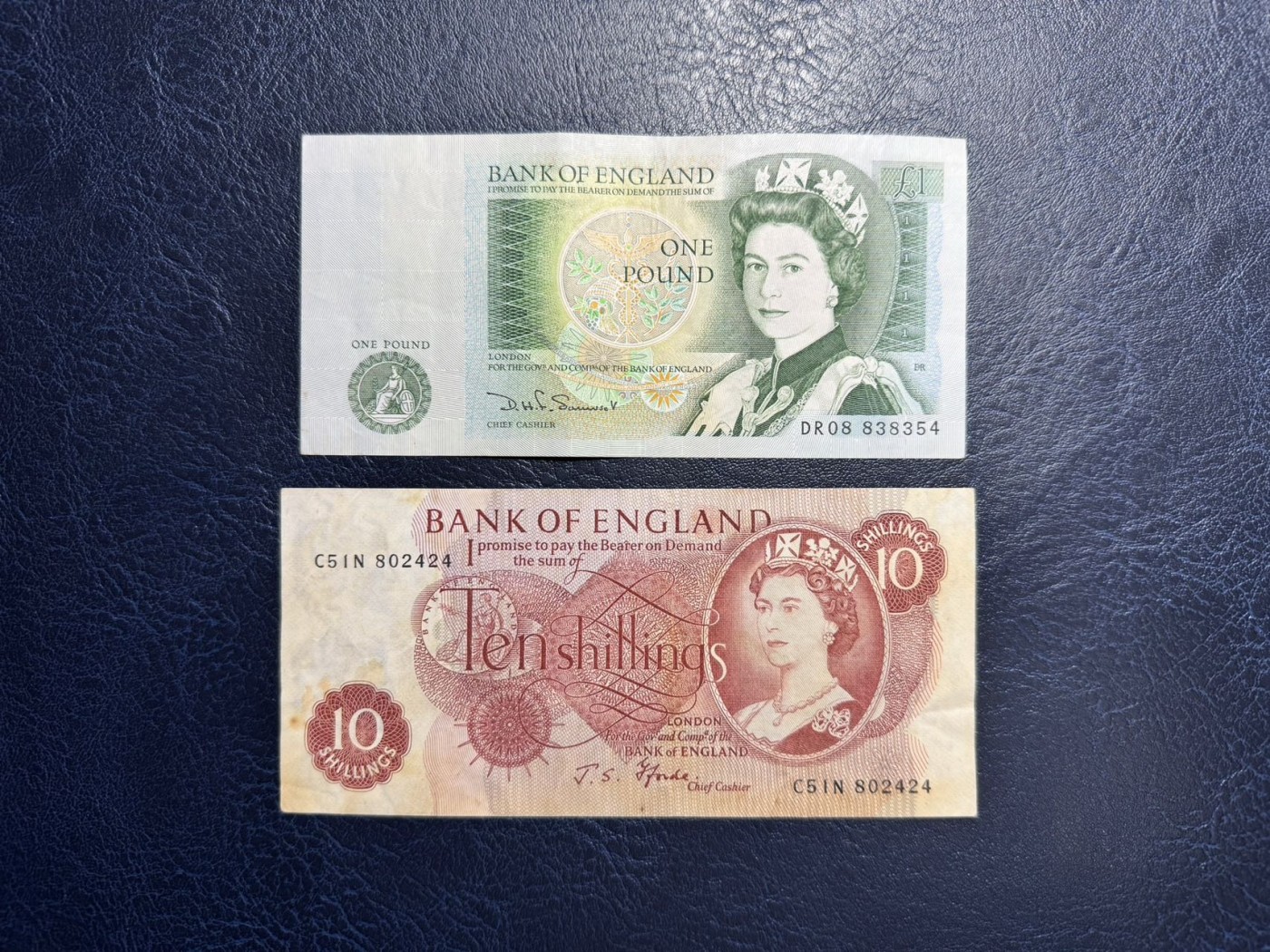 收藏联盟Quantum Auction 第335期拍卖  英国1960-80年10先令和1镑 品相如图