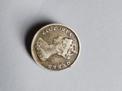 1897年 香港一毫银币扣子。可鉴定评级入盒。 - 1897年 香港一毫银币扣子。可鉴定评级入盒。