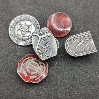 全场0元起拍 第144期 咸鱼国勋章拍卖专场 4月3日（周三）下午6：00开始 日本徽章五个