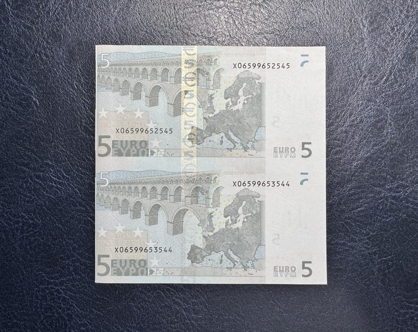 收藏联盟Quantum Auction 第335期拍卖  欧盟国家德国2002年5元两联体 品相UNC- 稀少第一签