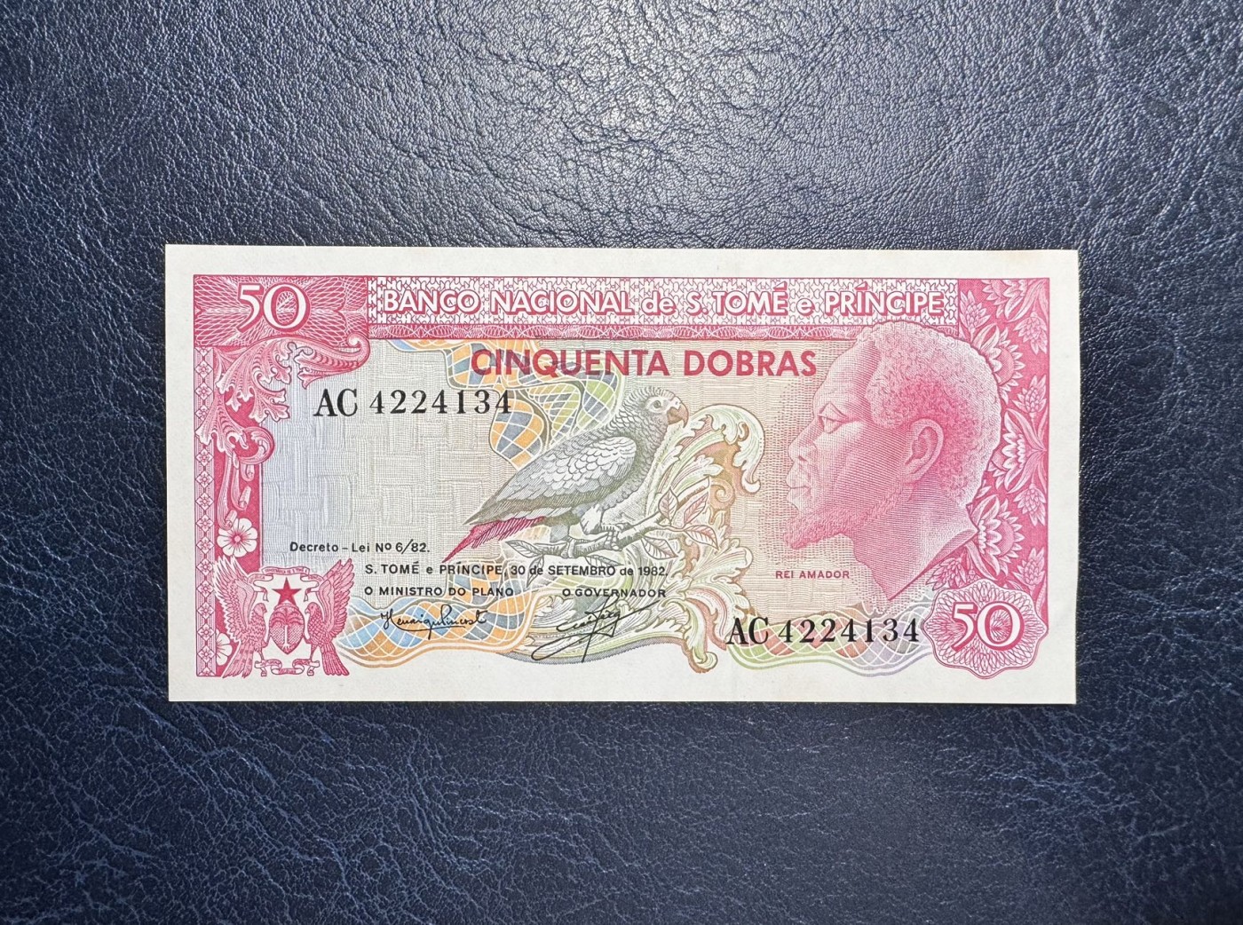 收藏联盟Quantum Auction 第335期拍卖  圣多美和普林西比1982年50多巴 品相UNC- 