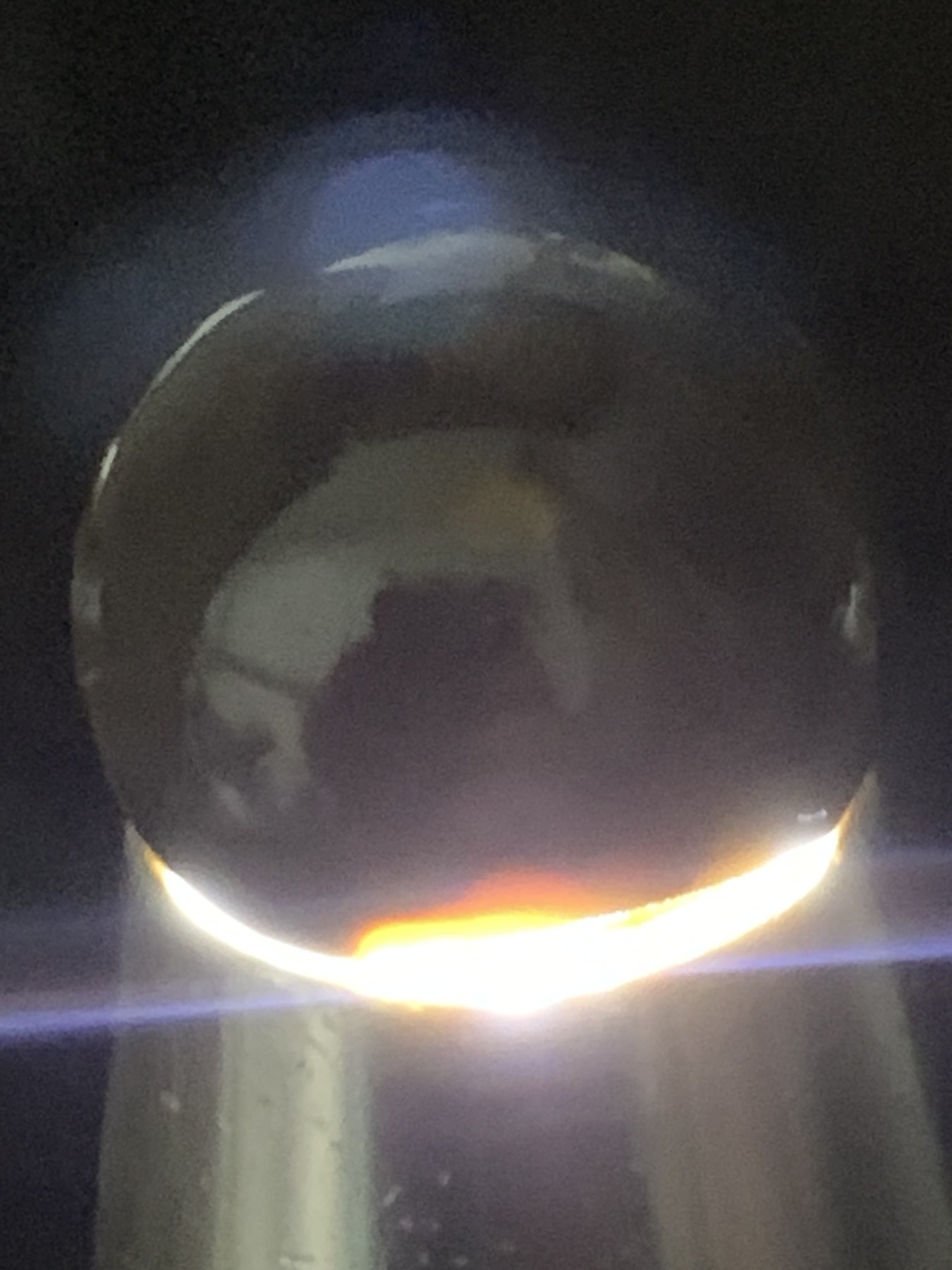 精美冰飘战国红玛瑙手工俏色巧雕连中三元圆珠一个