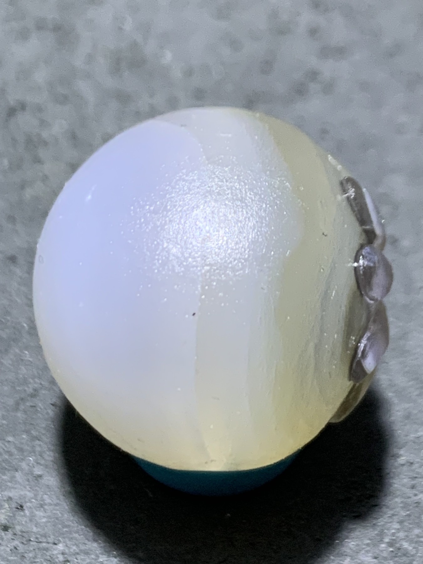 精美高玉化亚光海洋玉髓手工俏色巧雕太阳花随形2.0圆珠一个！