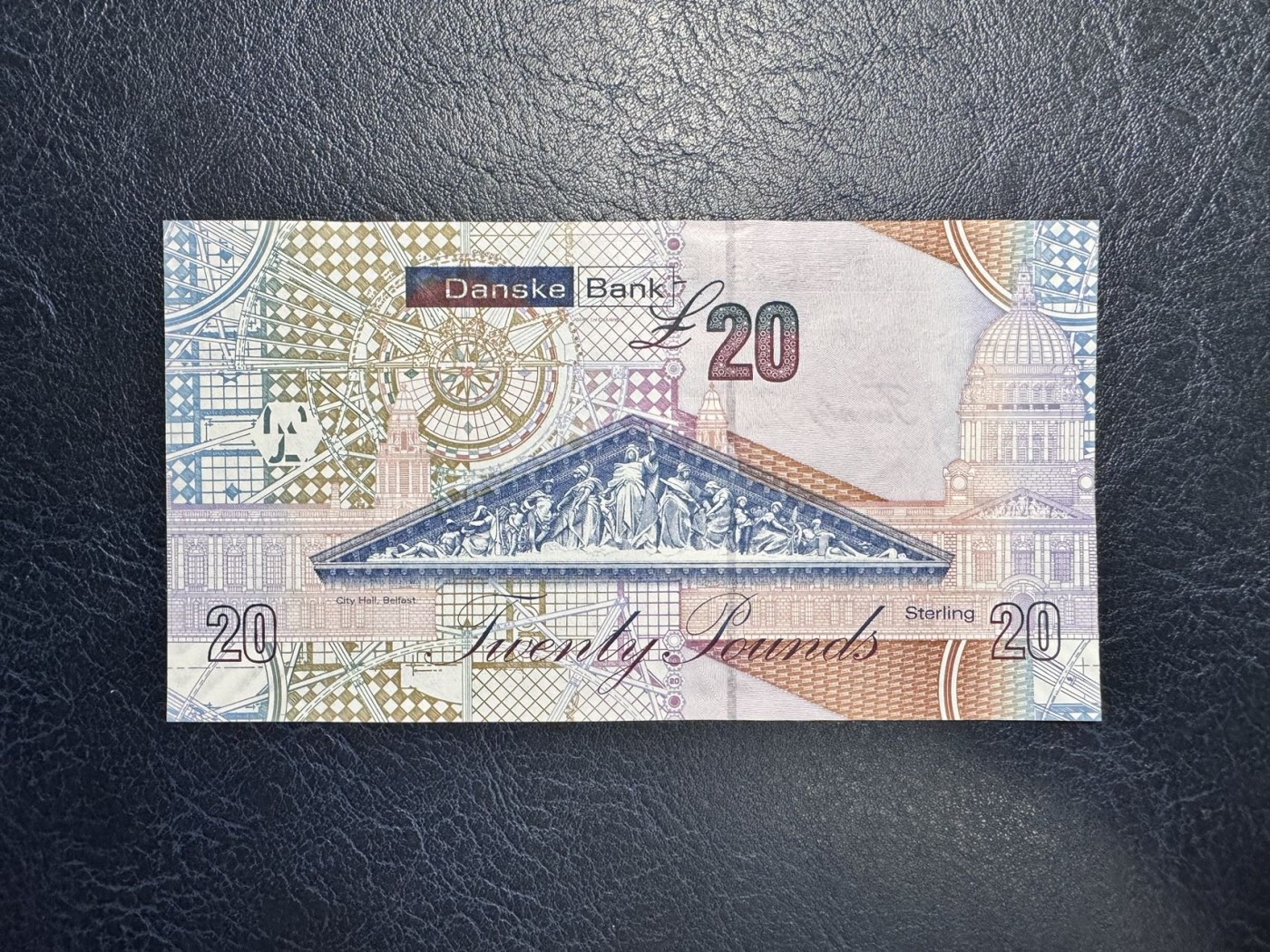 收藏联盟Quantum Auction 第335期拍卖  北爱尔兰2016年20镑 品相UNC 发明家 弗格森 边缘瑕疵为正常水印工艺