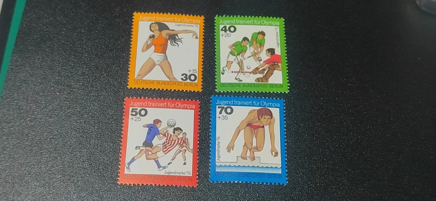 德国邮票专场，都是套票 德国邮票一套，1976年发行，西柏林奥运会 体育运动四全，品相如图