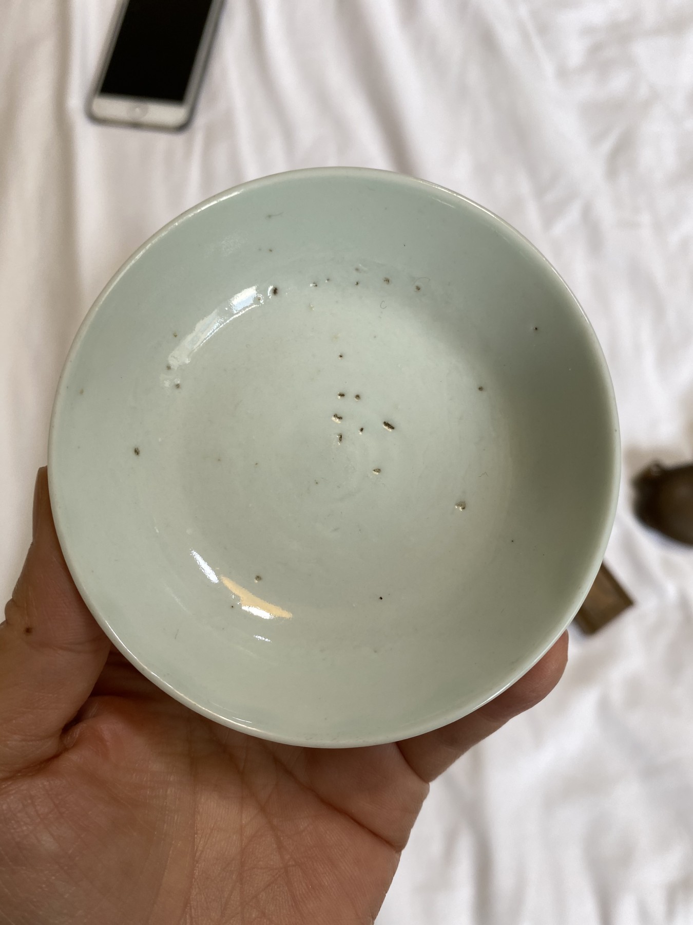 老瓷白釉小碟5个，尺寸7.9-8.3厘米，品相如图，400包快递