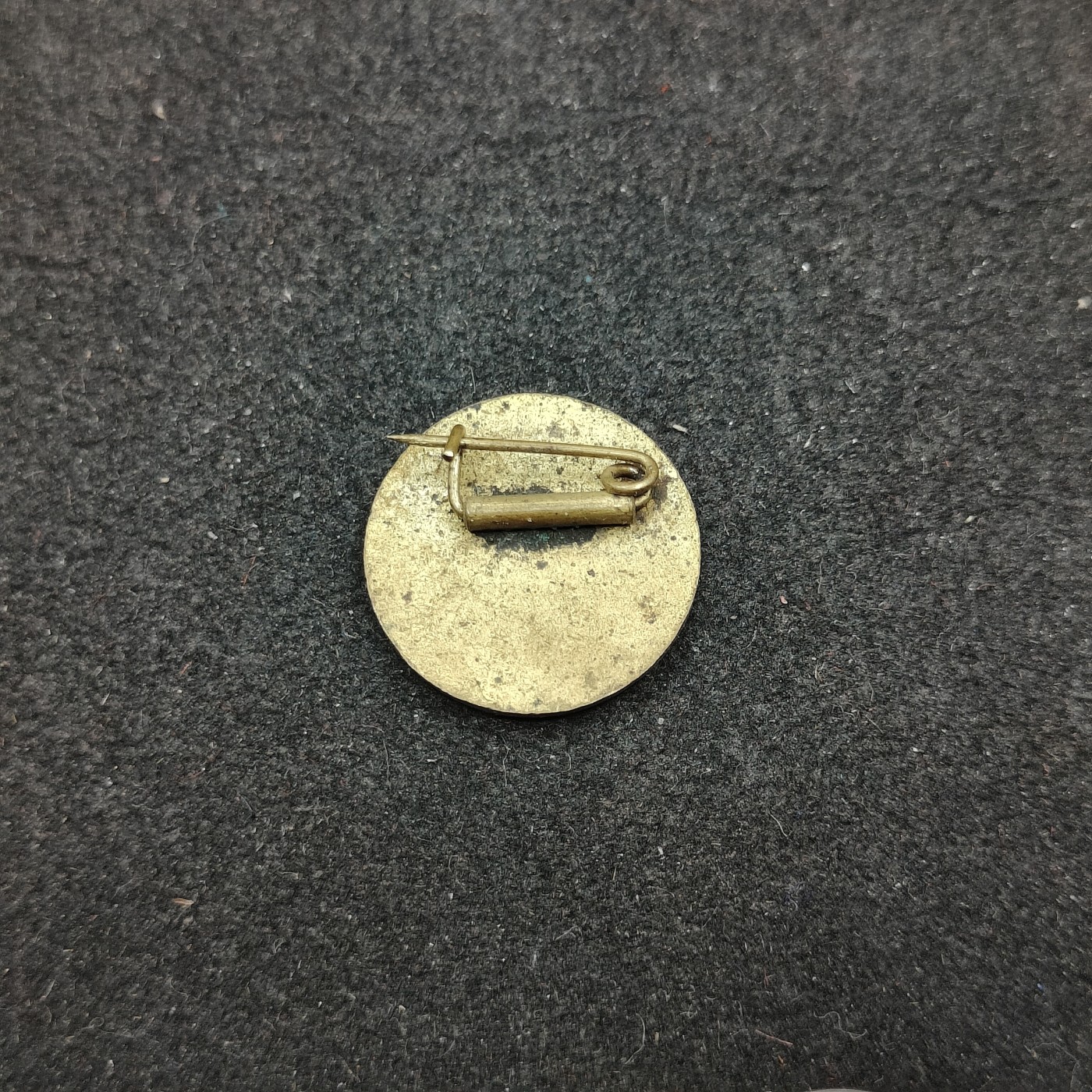 全场0元起拍 第145期 咸鱼国勋章拍卖专场 4月7日（周日）下午6：00开始 日本战时赤十字社员章