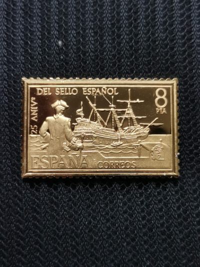 道一币馆币章第五十二场 - 西班牙邮政发行美洲探索系列-哥伦布船队启航 8比塞塔 925银镀金邮票